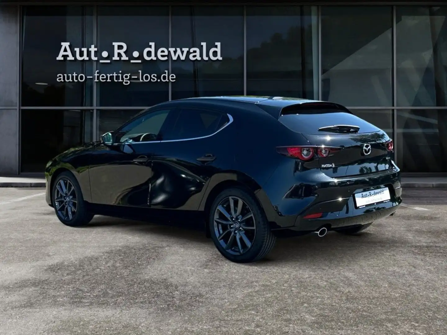 Mazda 3 e-SKYACTIV-G 140 M HYBRID Aut. TAKUMI (BP) Schwarz - 2