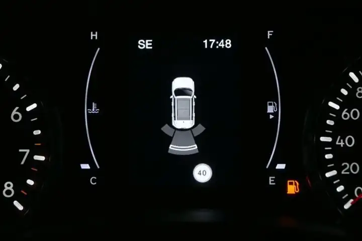 Jeep Renegade 2020, foto 16