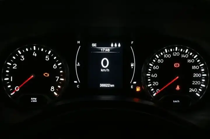 Jeep Renegade 2020, foto 11