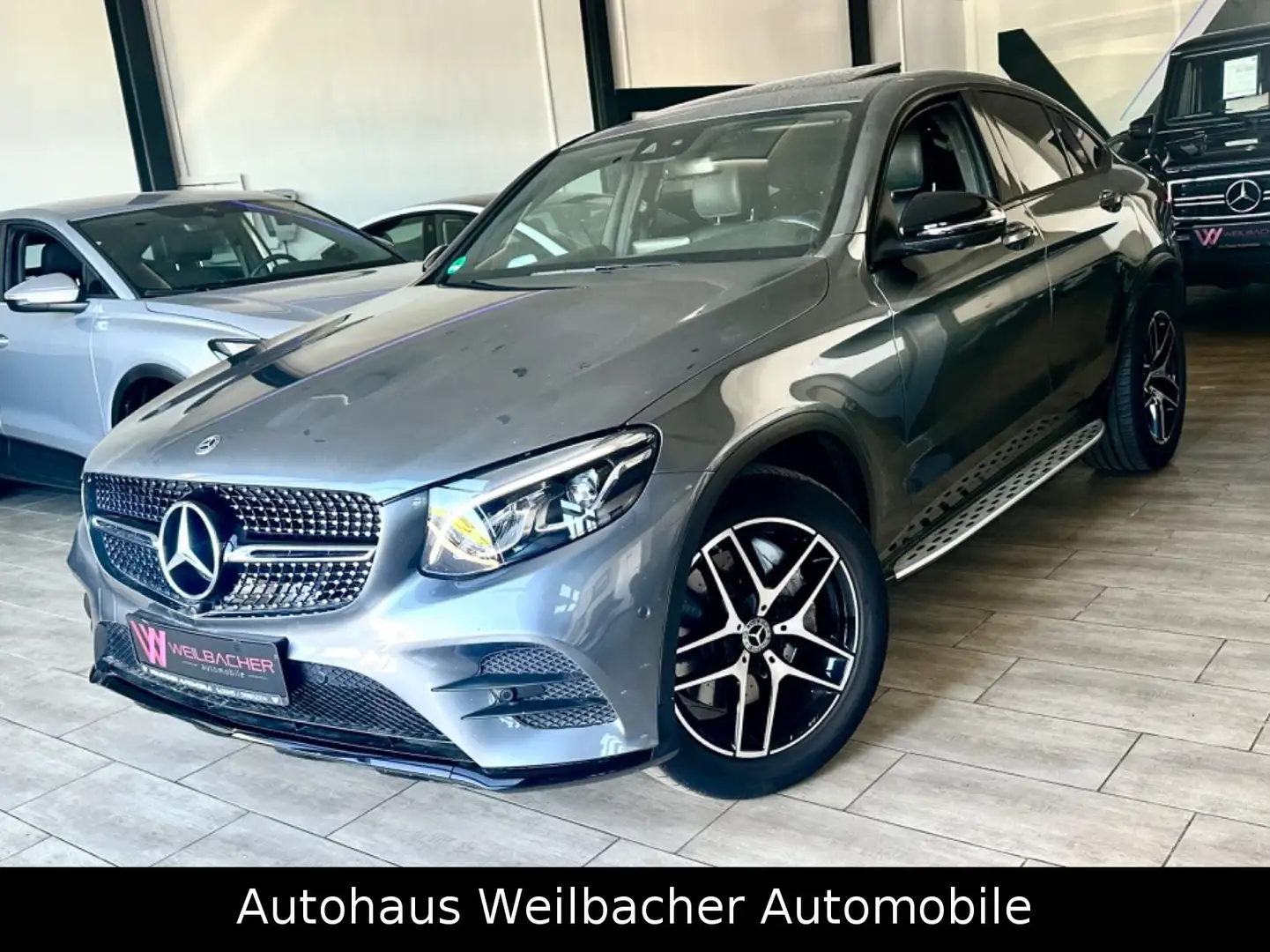 Mercedes-Benz GLC 250 Coupe 4Matic AMG Line * Pano * 360* Gris - 1