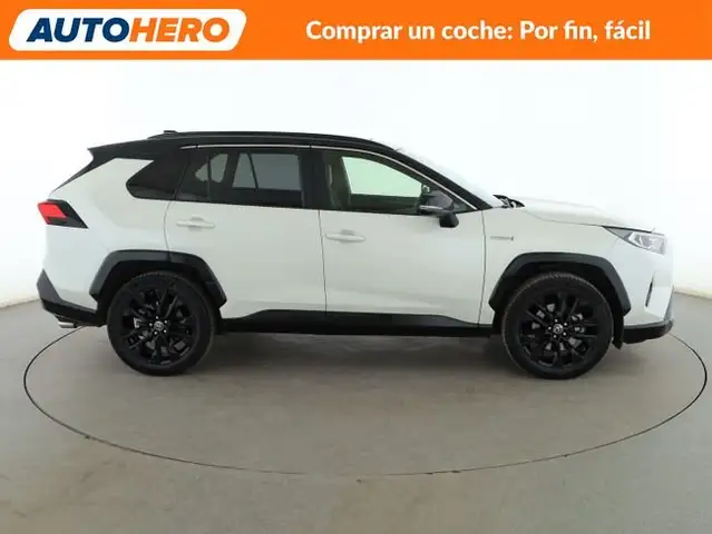 Toyota RAV4 view 7