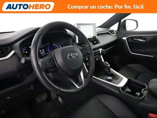 Toyota RAV4 view 12