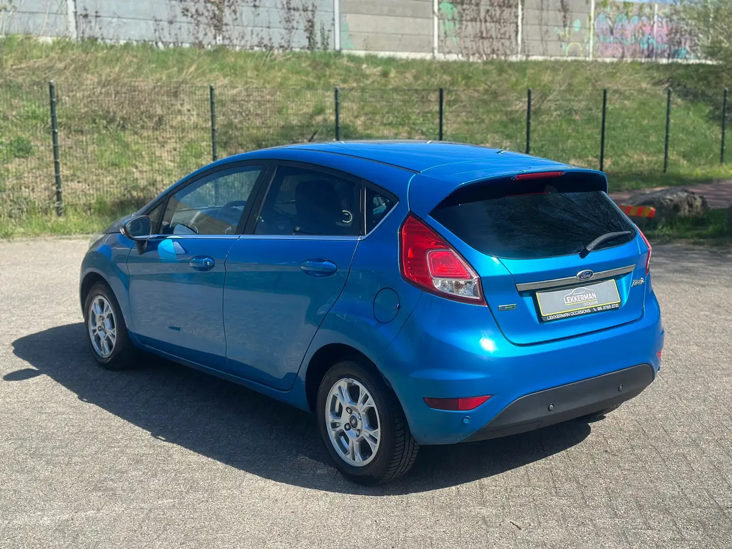 Ford Fiesta 1.0 EcoBoost Titanium PDC I CLIMA I SONY RADIO I R Niebieski - 2