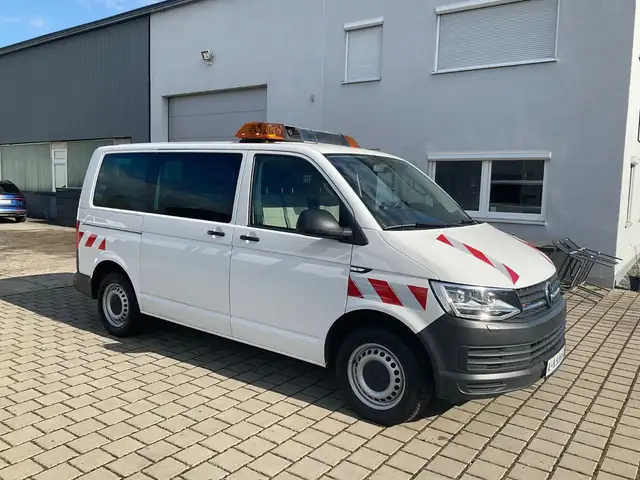 Volkswagen T6 Transporter T6 Kasten-Kombi+4Motion+Sitz.-Standhzg+AHK+Regal