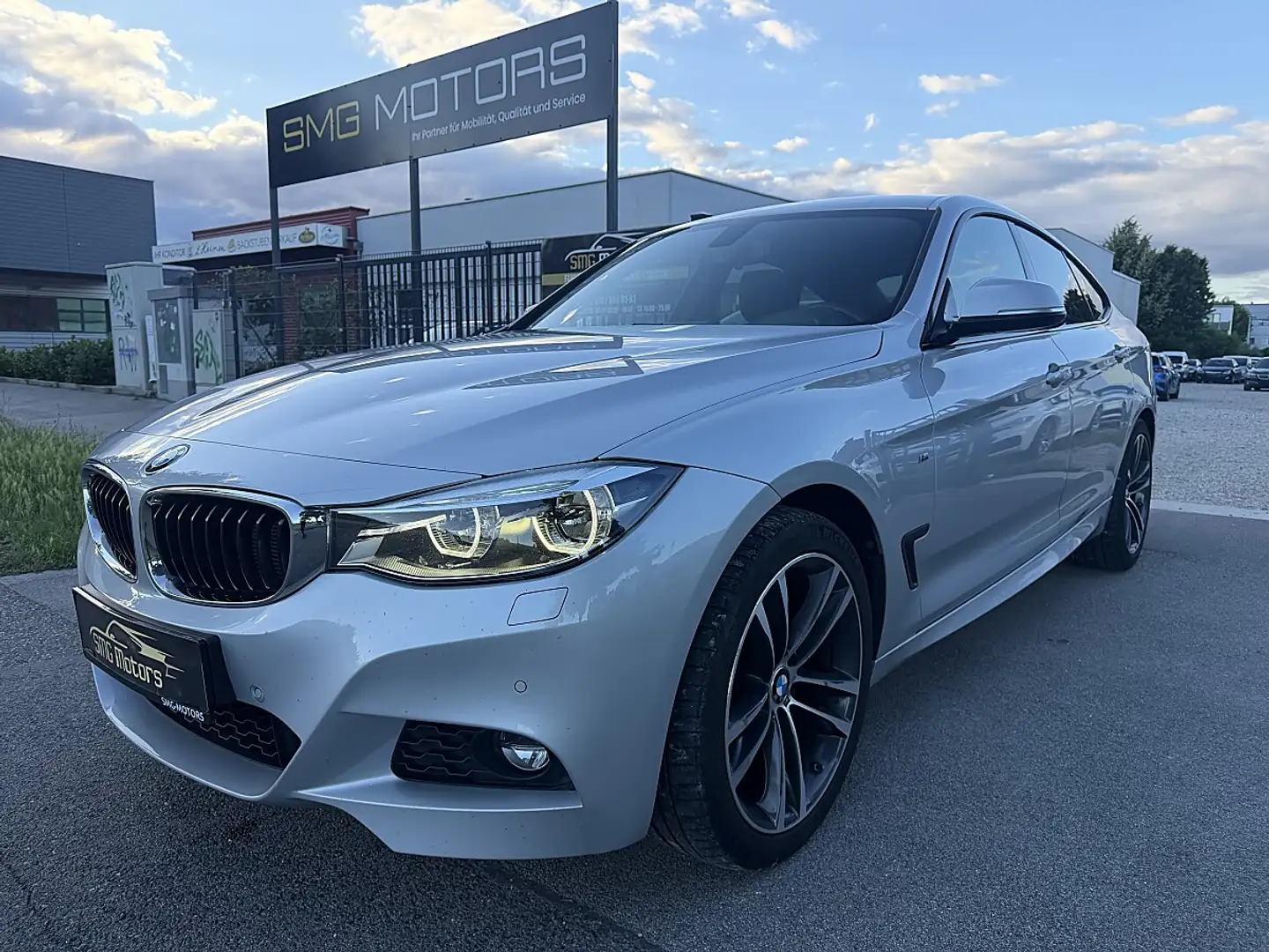 BMW 320 d xDrive Gran Turismo M Sport Aut. VIGNETTE,VO... Silber - 1