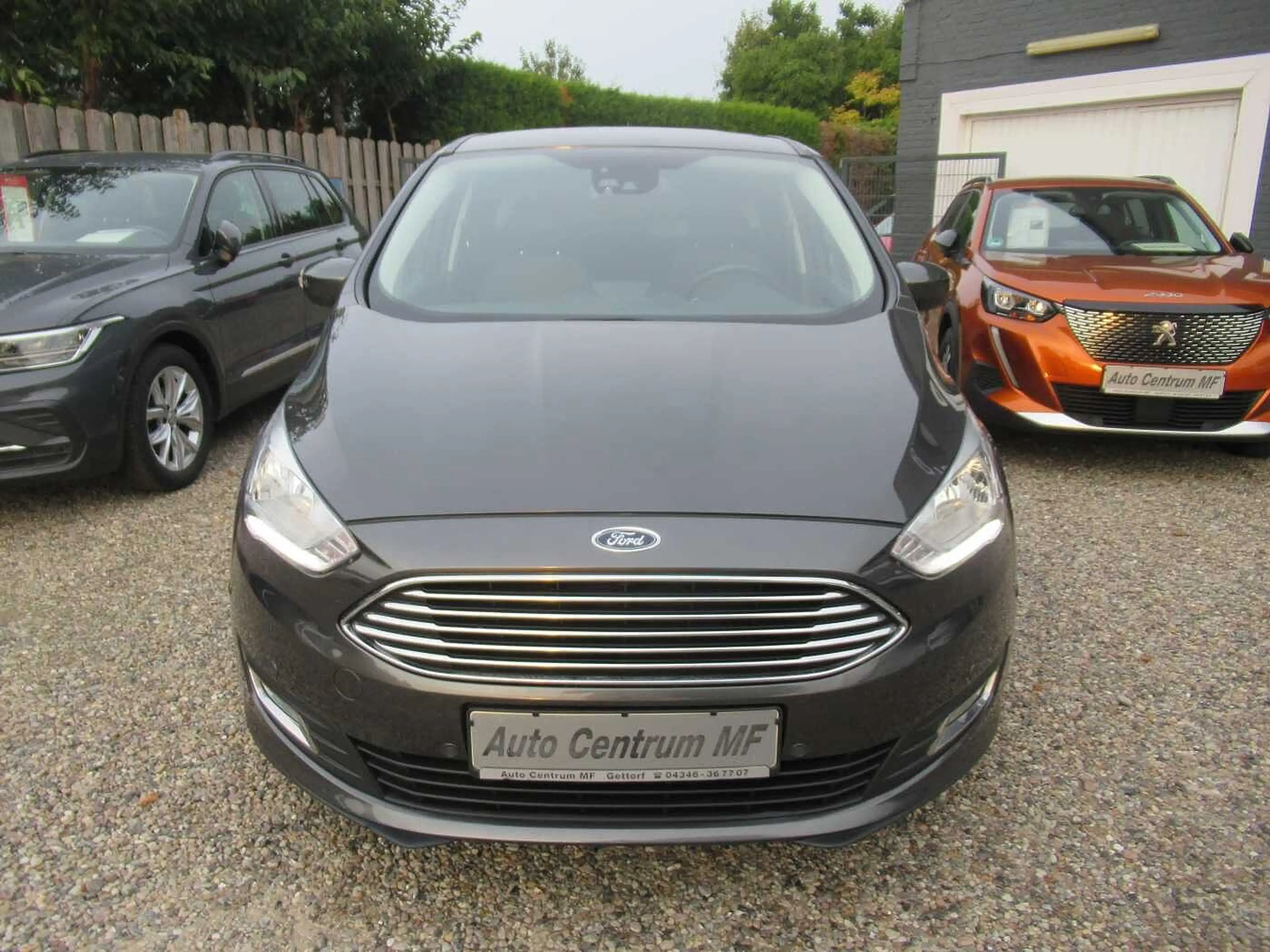 Ford C-Max Titanium — photo 2
