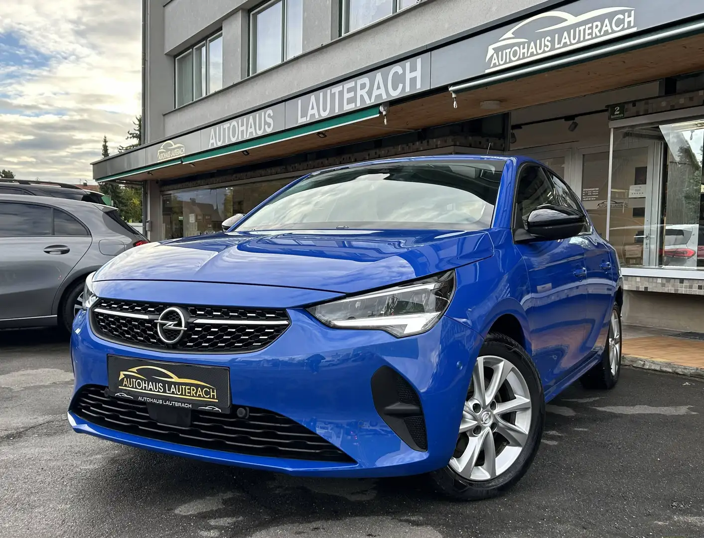 Opel Corsa Elegance 1,2 Direct Injection Turbo *1.BESITZ *APP *PDC *SHZ *LED - 1