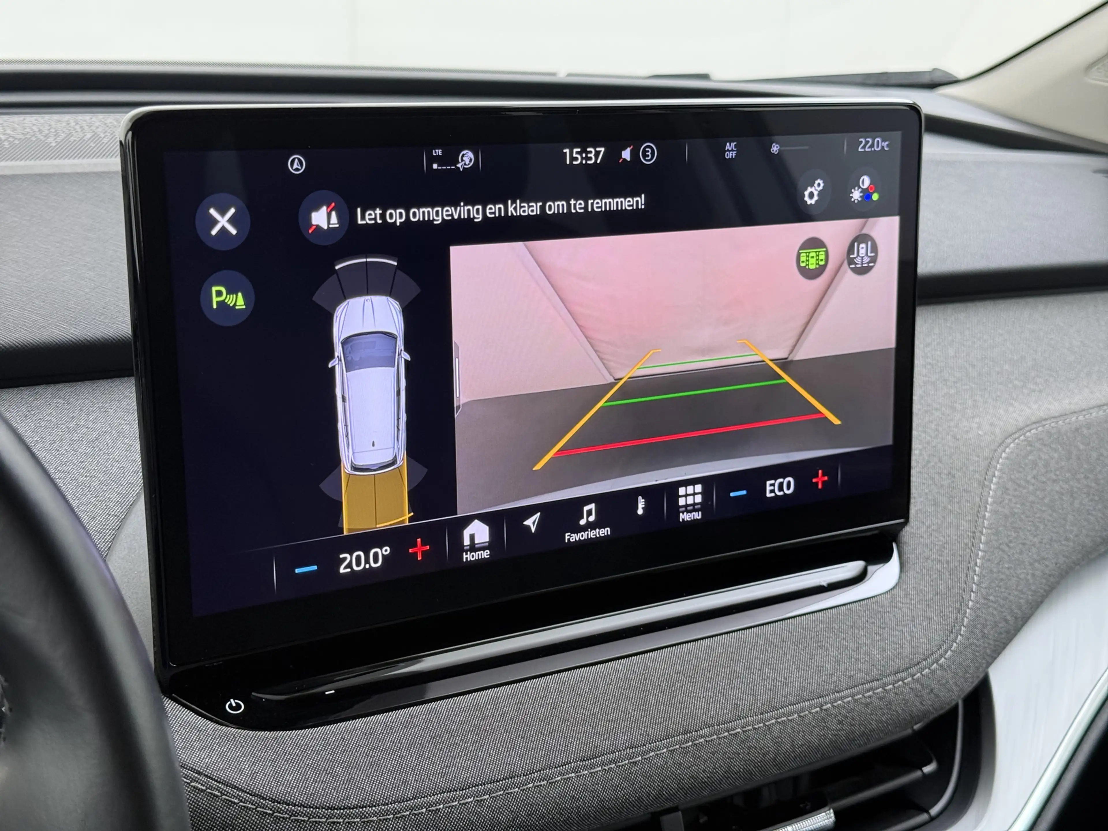 Skoda Enyaq iV 60 SOH 93% Camera Comfort-pakket Draadloze tele — photo 13