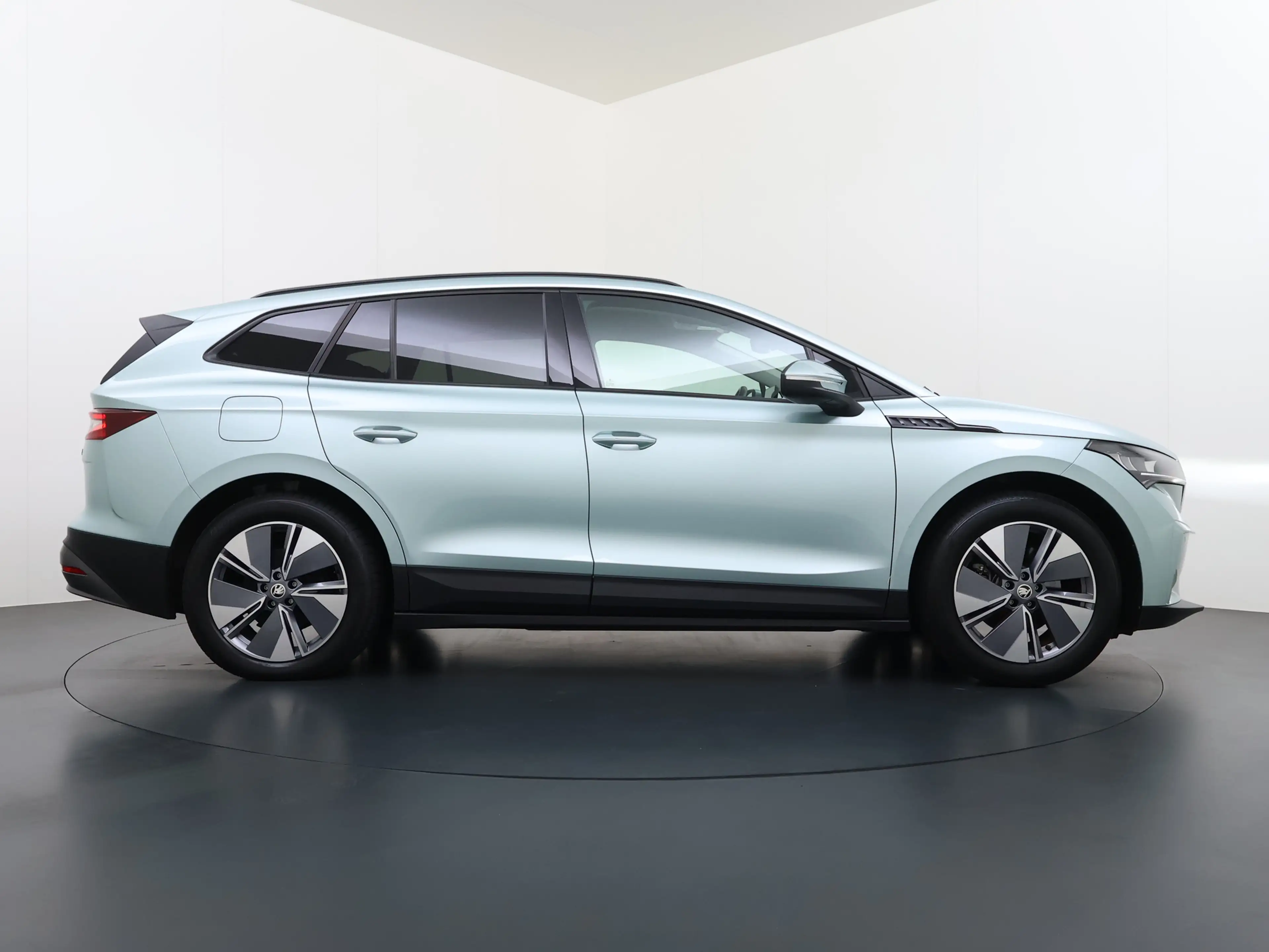 Skoda Enyaq iV 60 SOH 93% Camera Comfort-pakket Draadloze tele — photo 37