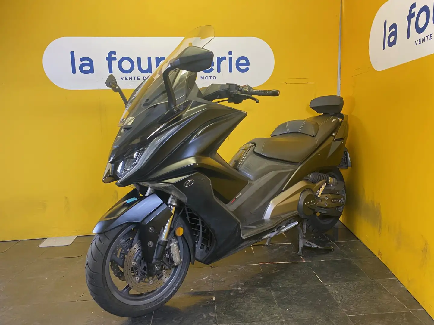 Kymco AK 550 Nero - 1
