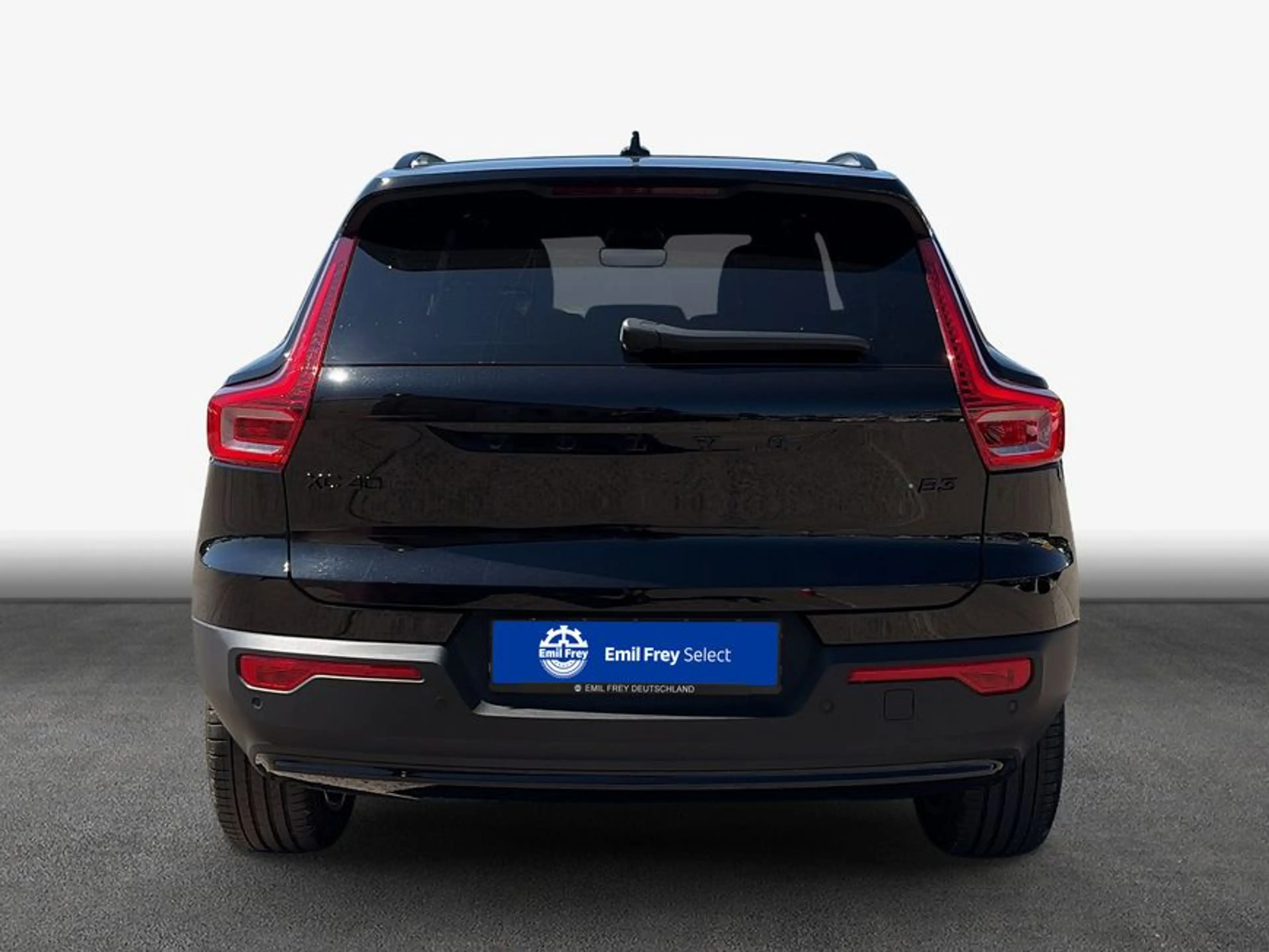 Volvo XC40 XC40 B3 B DKG Plus Black Edition — photo 5