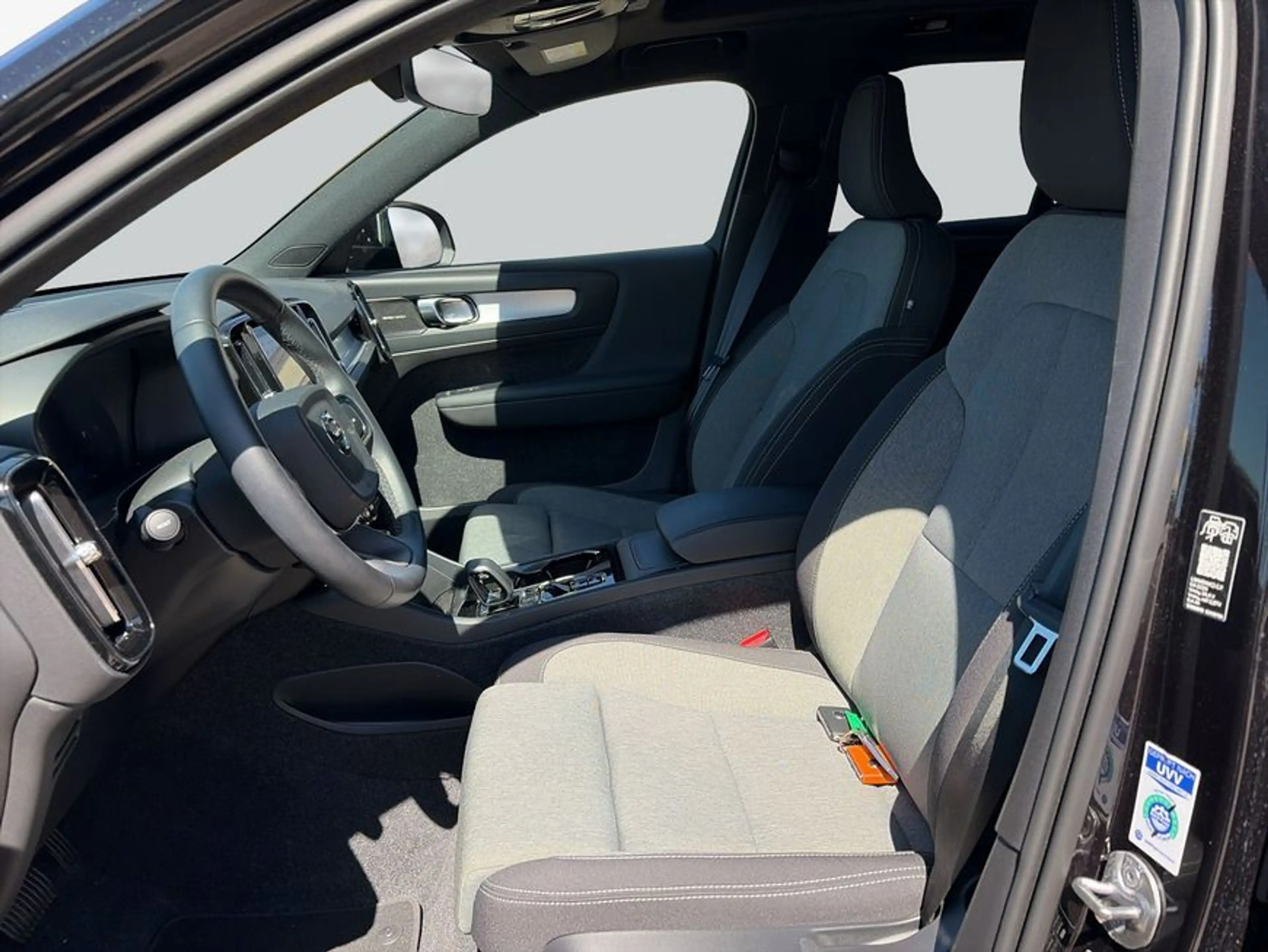 Volvo XC40 XC40 B3 B DKG Plus Black Edition — photo 10