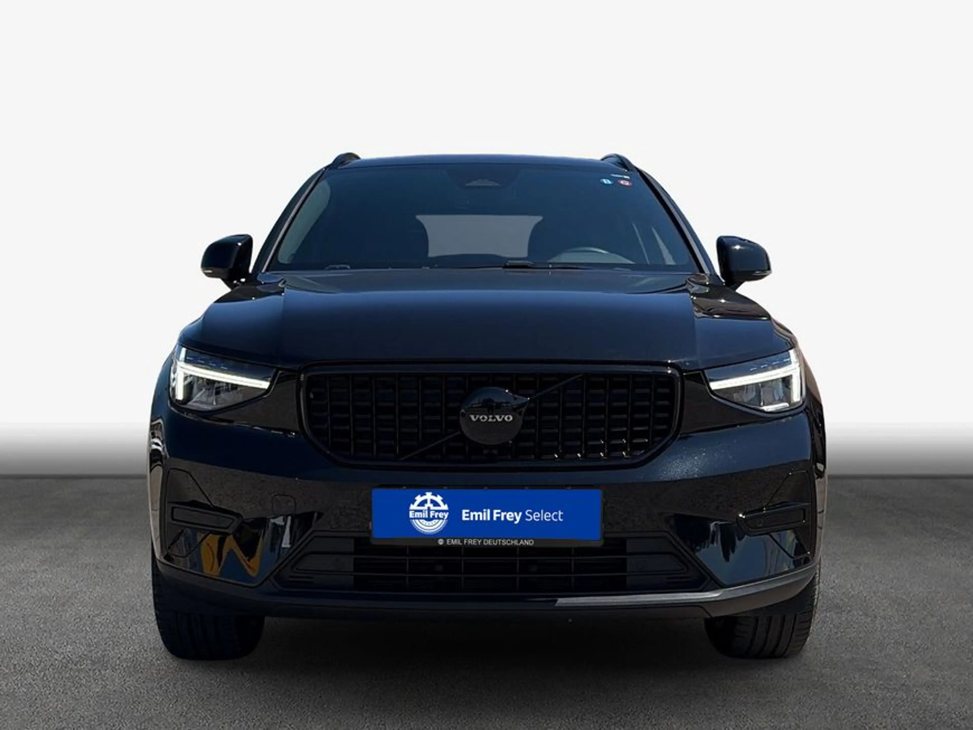 Volvo XC40 XC40 B3 B DKG Plus Black Edition — photo 3