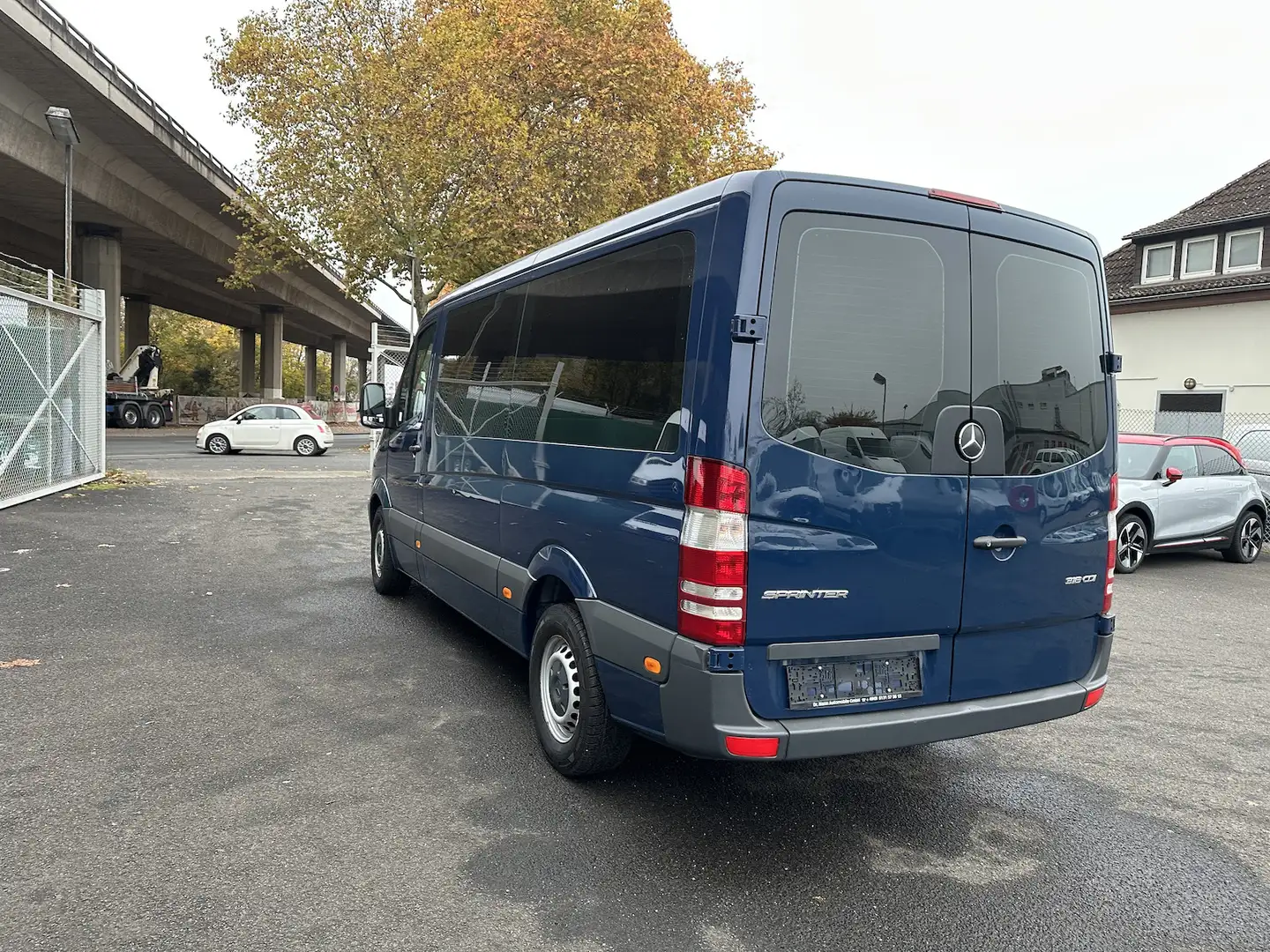 Mercedes-Benz Sprinter 316 CDI Tourer Blauw - 2