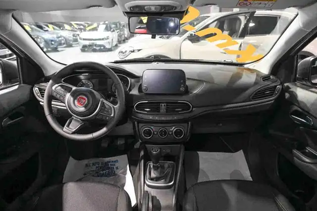 Fiat Tipo view 11