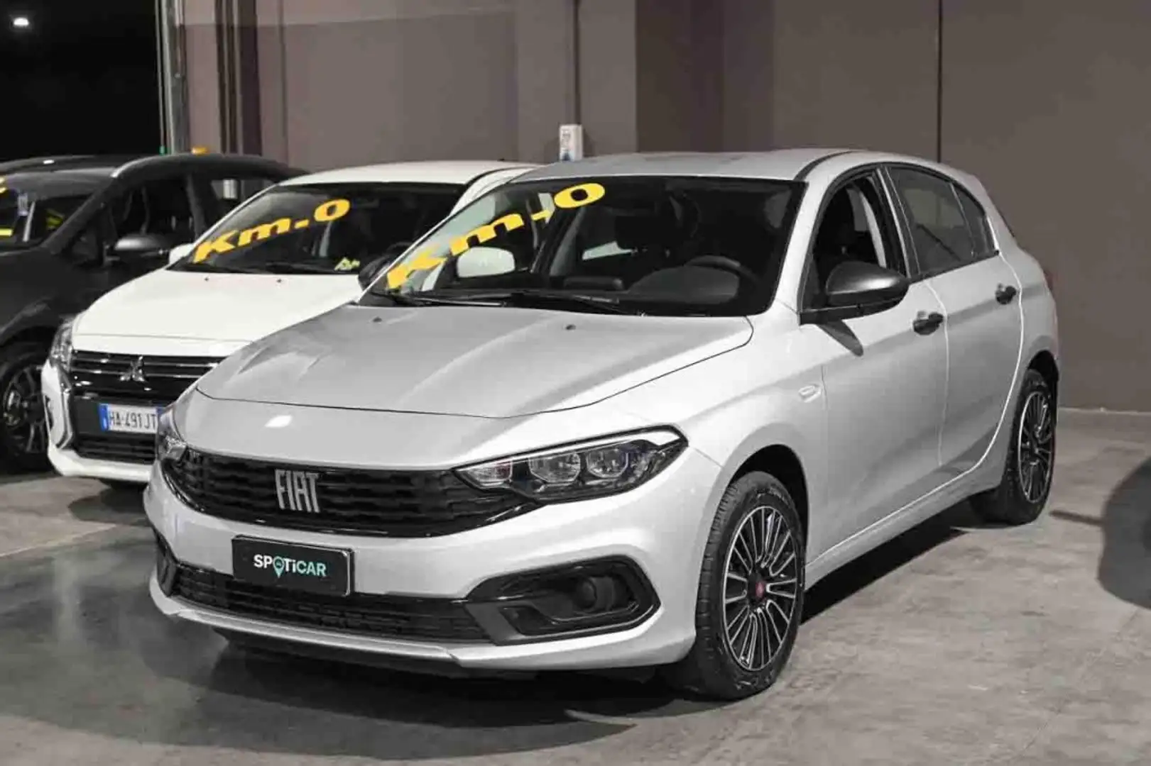 Fiat Tipo 1.0 City Life Gris - 1