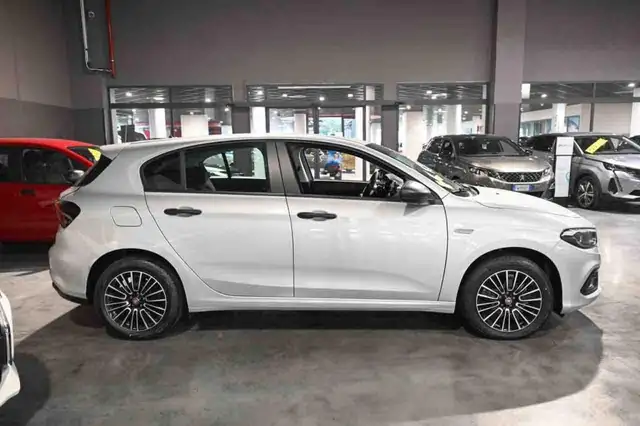 Fiat Tipo view 4