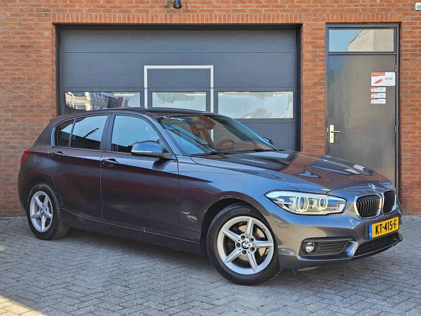 BMW 116 1-serie 116i Centennial Executive Led Navi Cruise Grau - 1