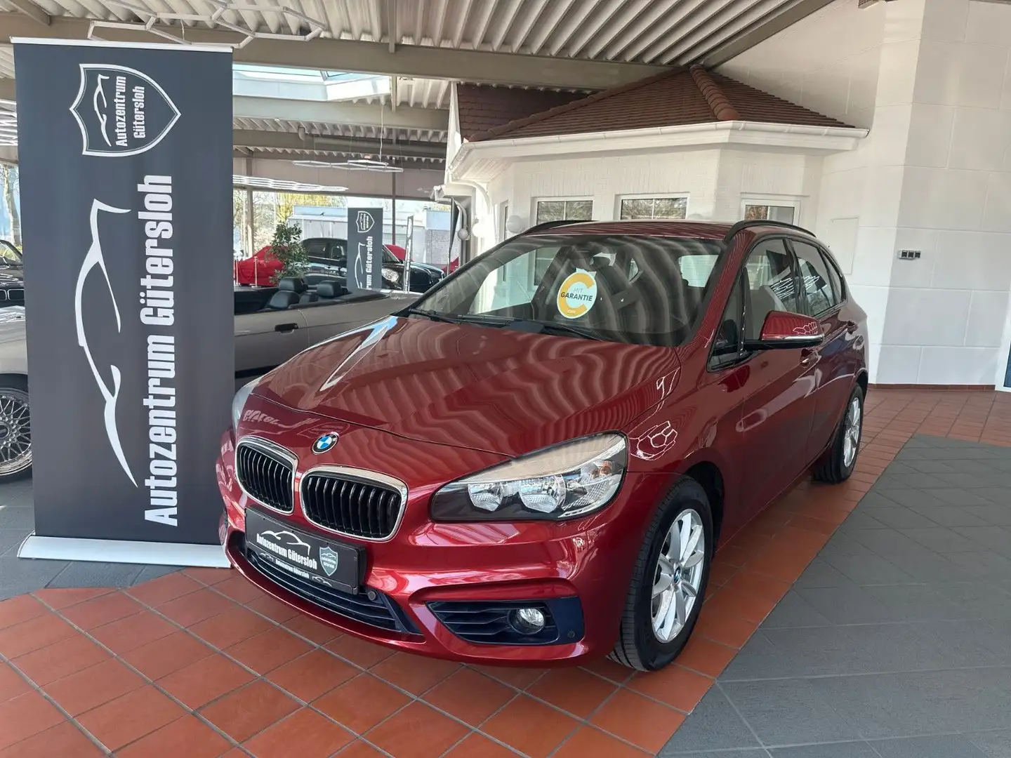 BMW 218 i Active Tourer *SitzH. / 2. Hand / Garantie* Rot - 1