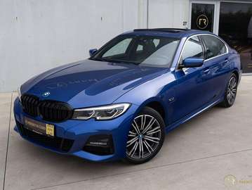 e l M-Sport l xDrive l PHEV l Sunroof l 360° l Head-Up l Laser l Electric Seats