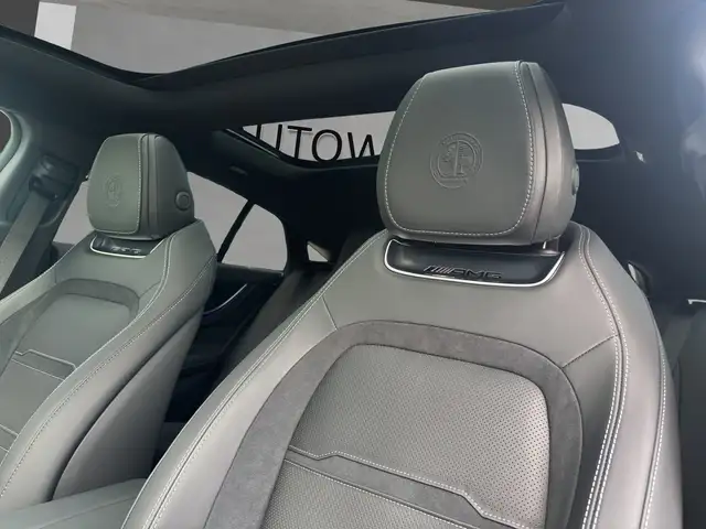 Mercedes-Benz AMG GT view 11