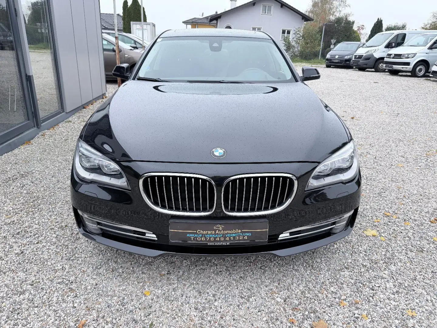 BMW 730 7er 730d xDrive Schwarz - 2