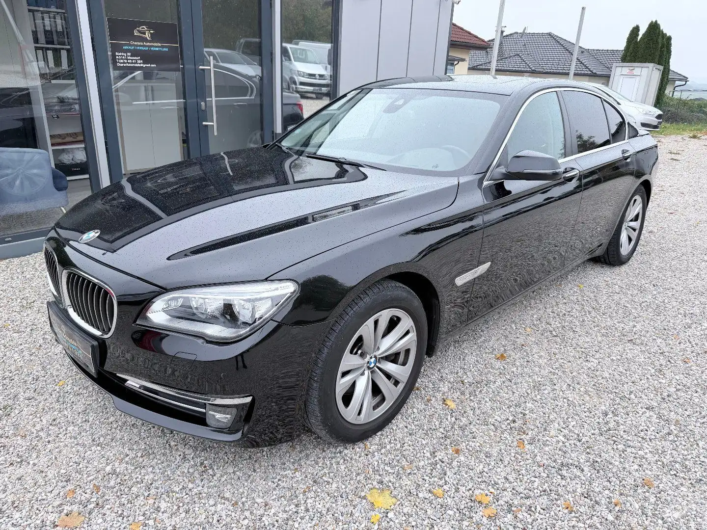 BMW 730 7er 730d xDrive Schwarz - 1