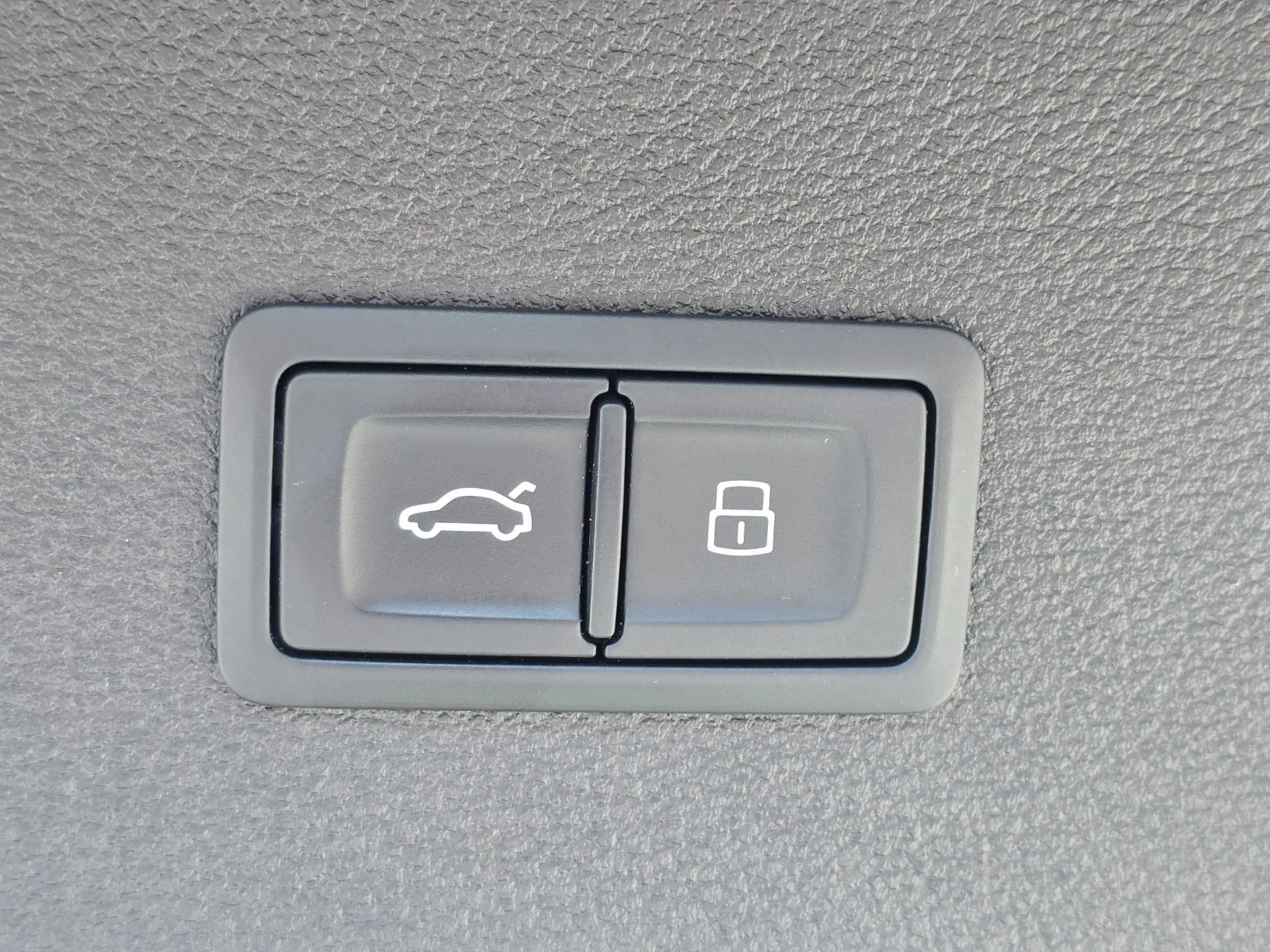 Audi RS7 4.0 TFSI quattro tiptronic Sportback — photo 37