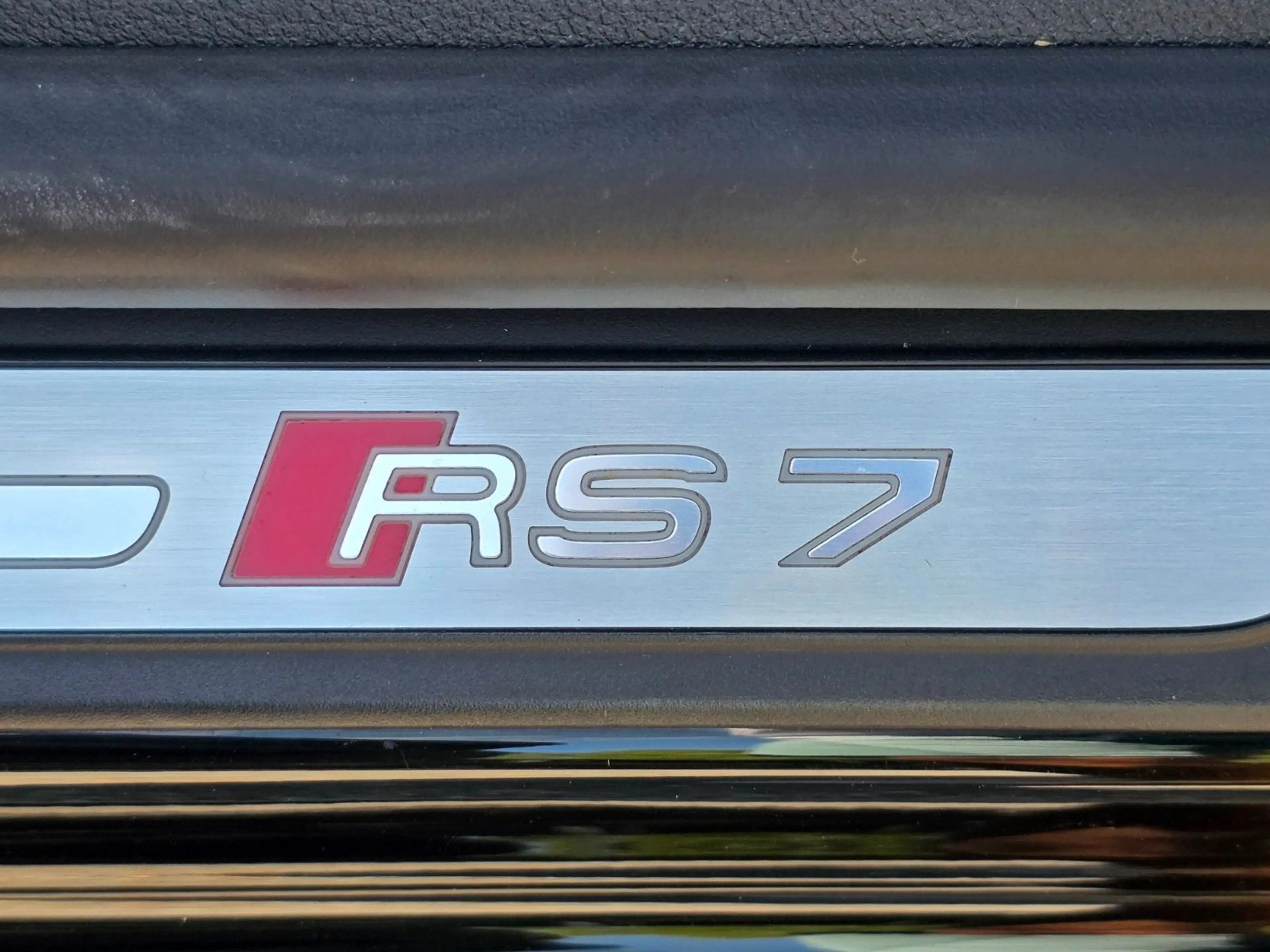 Audi RS7 4.0 TFSI quattro tiptronic Sportback — photo 24