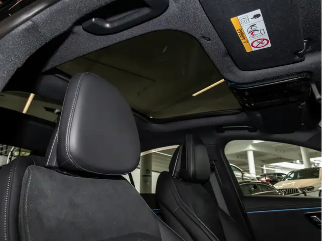 Mercedes-Benz E-Class view 10