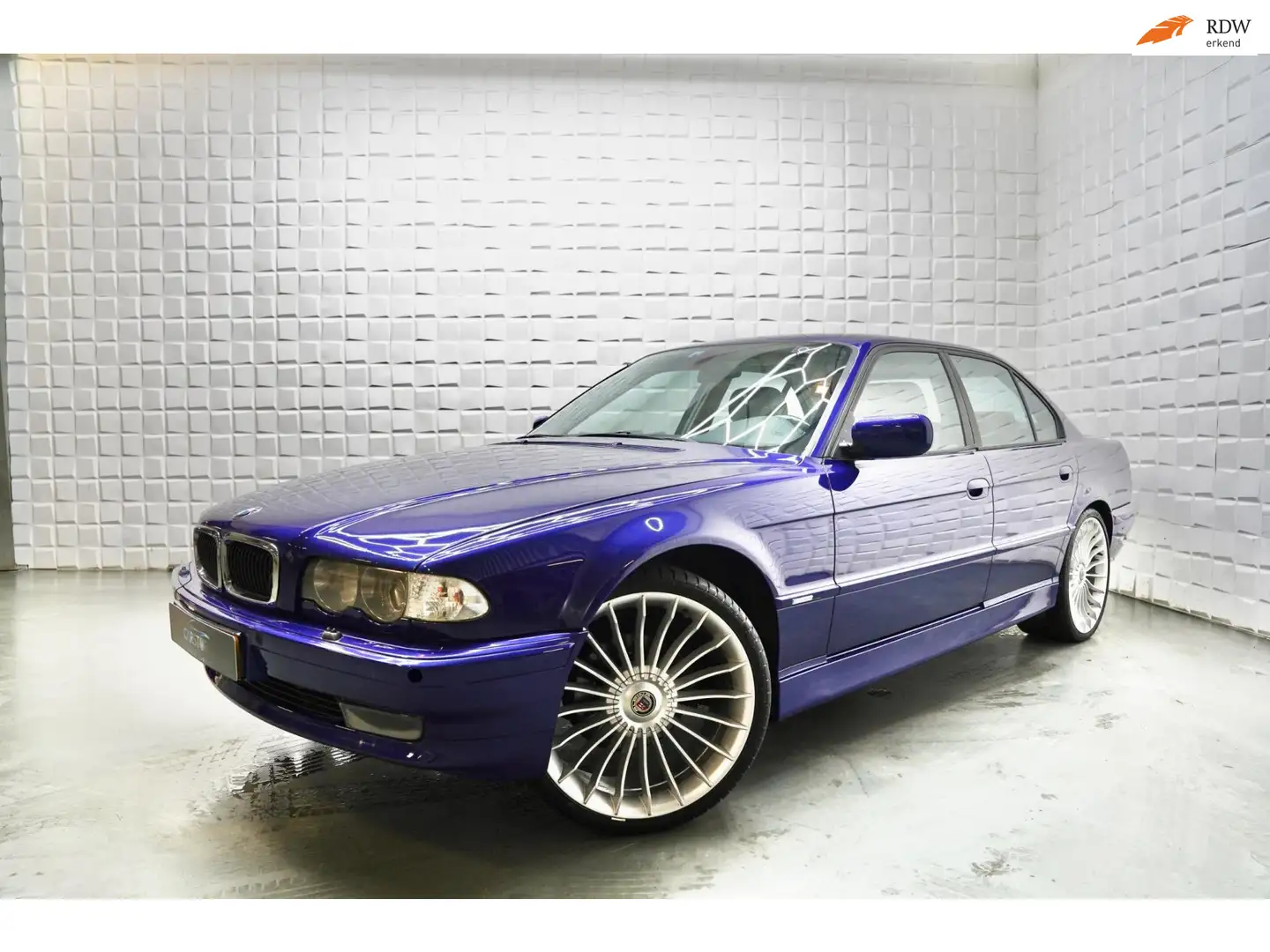 BMW 735 7-serie 735i Executive High-Line Grau - 1