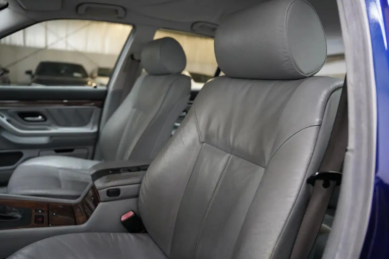 BMW 735 7-serie 735i Executive High-Line, foto 12