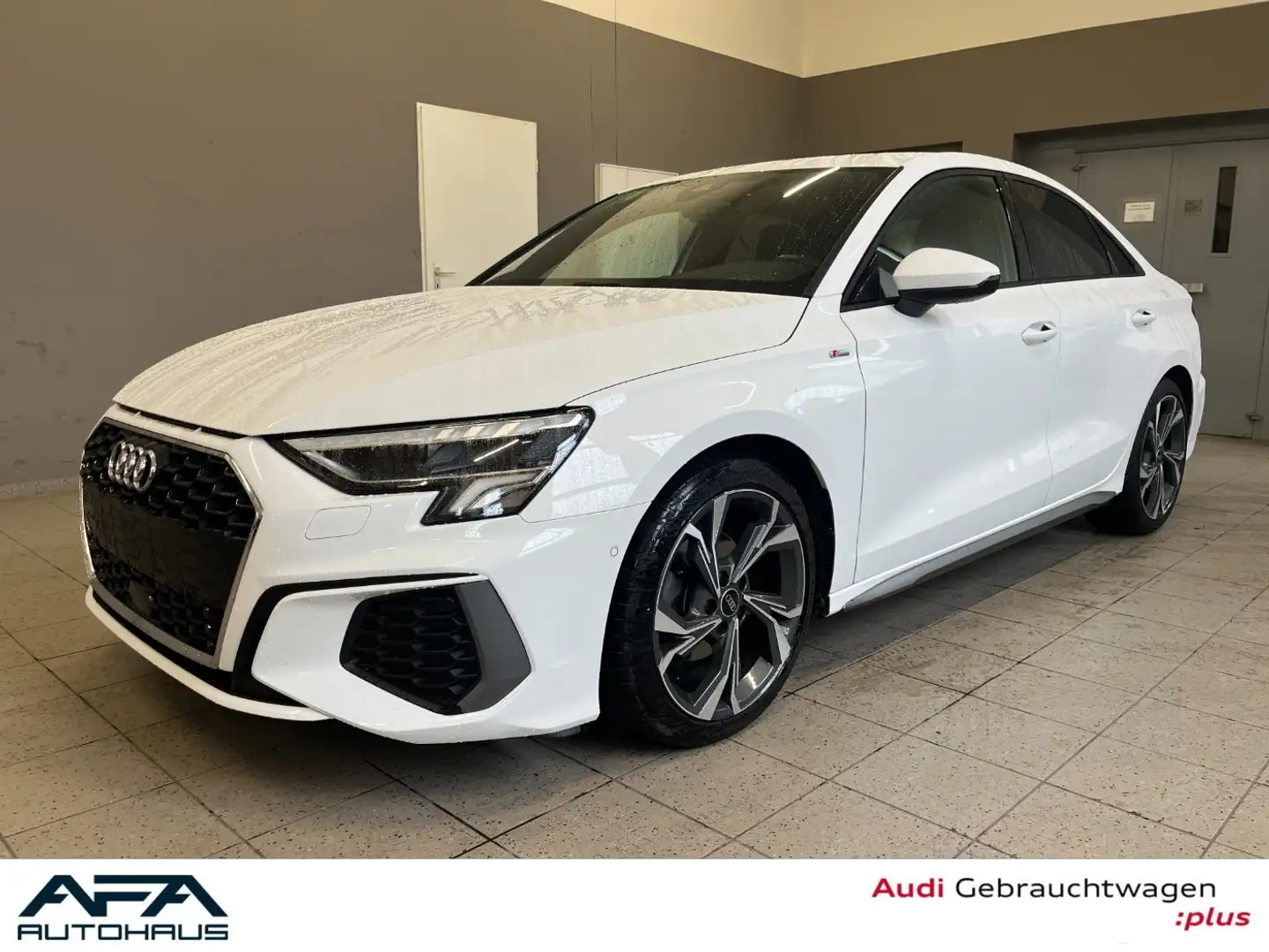 Audi A3 Limousine 35 TDI S-Line S tronic LED*Navi Blanc - 1