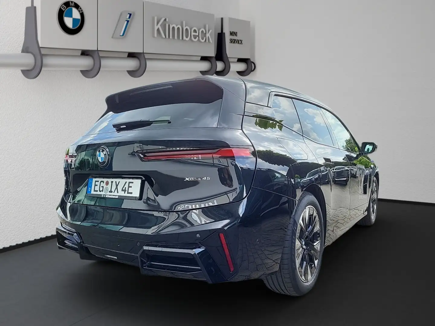 BMW iX xDrive45 M SPORT Sitzbelüft ACC HeadUp AHK Noir - 2