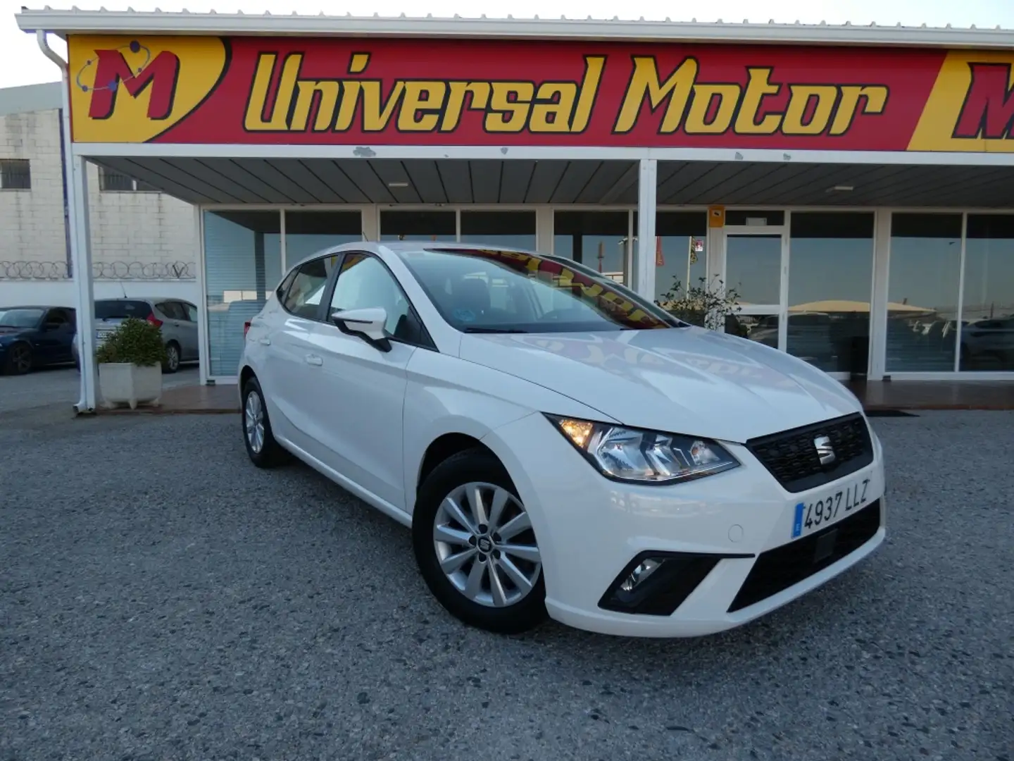 SEAT Ibiza 1.6TDI CR S&S Style 95 Blanc - 1