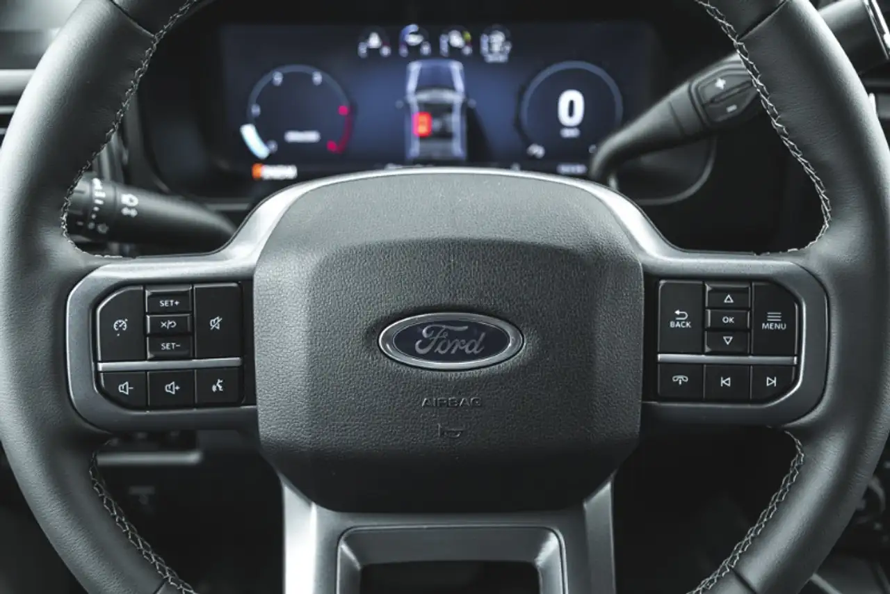 Ford F 350 снимка Ford F 350