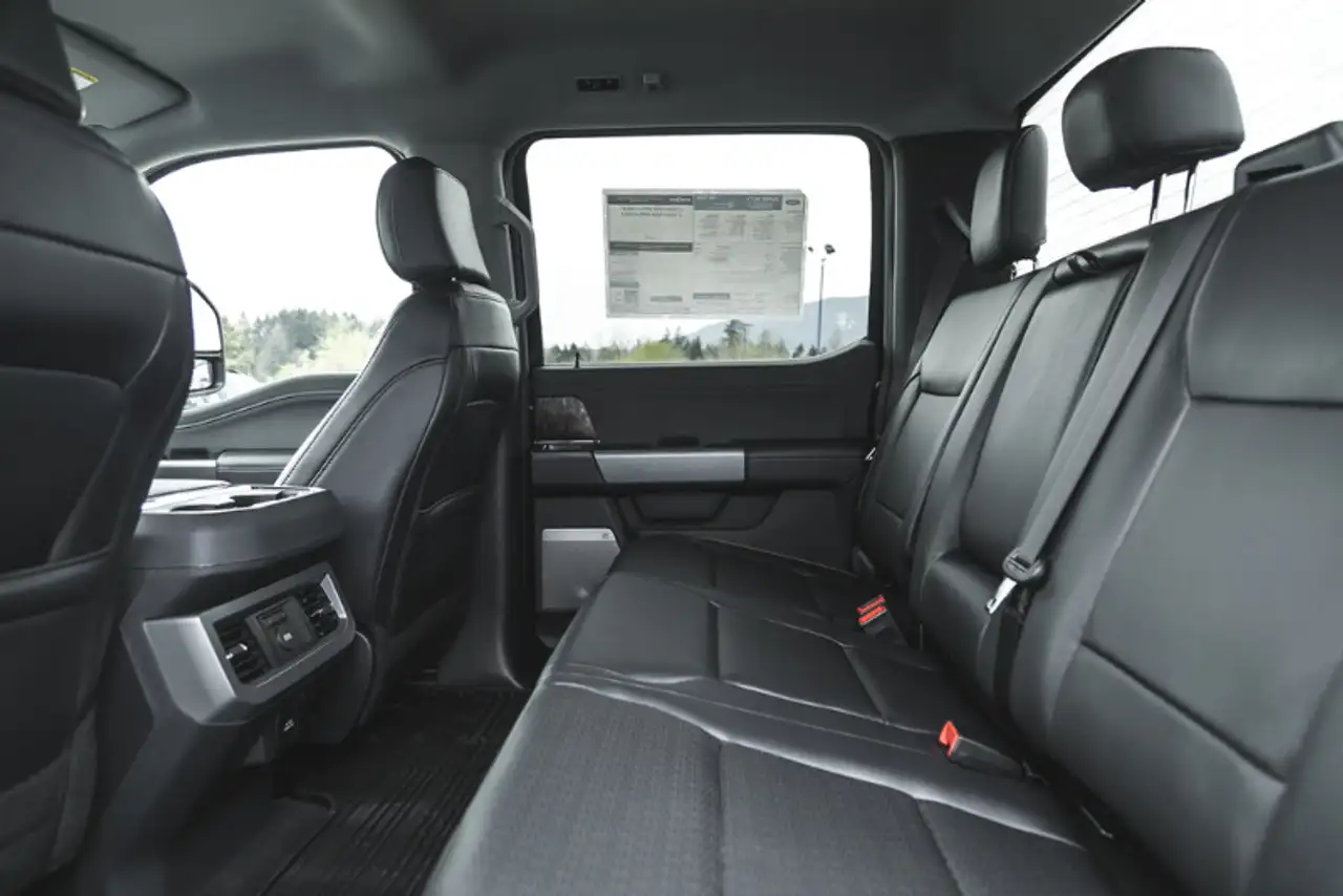 Ford F 350 снимка Ford F 350
