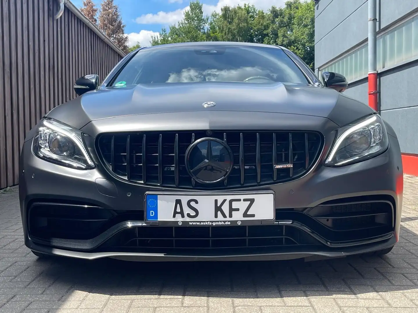Mercedes-Benz C 63 AMG Coupe LEDER LED GRAU MATT ALU´S Grau - 2
