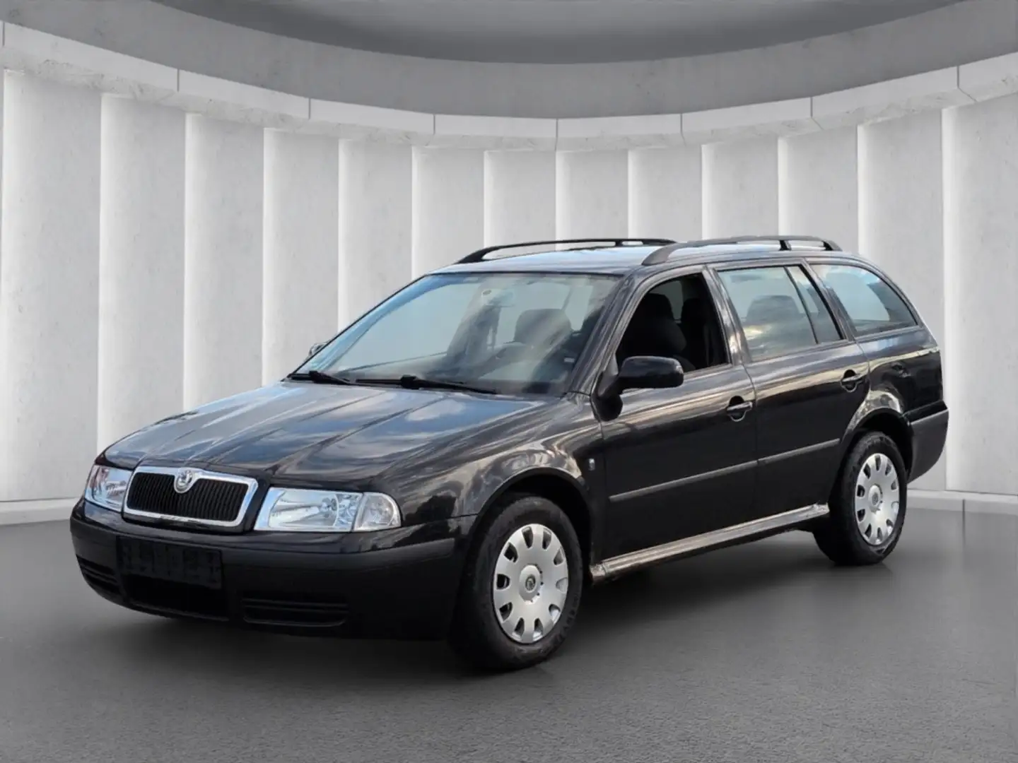 Skoda Octavia Combi TOUR 1.9TDI*Klimaautom CD-Radio Schwarz - 2