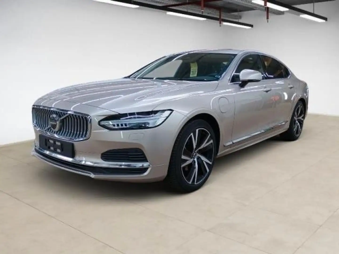 Volvo S90 T8 Plus Bright Plug-In Hybrid AWD+WINT-RÄDER Silber - 1