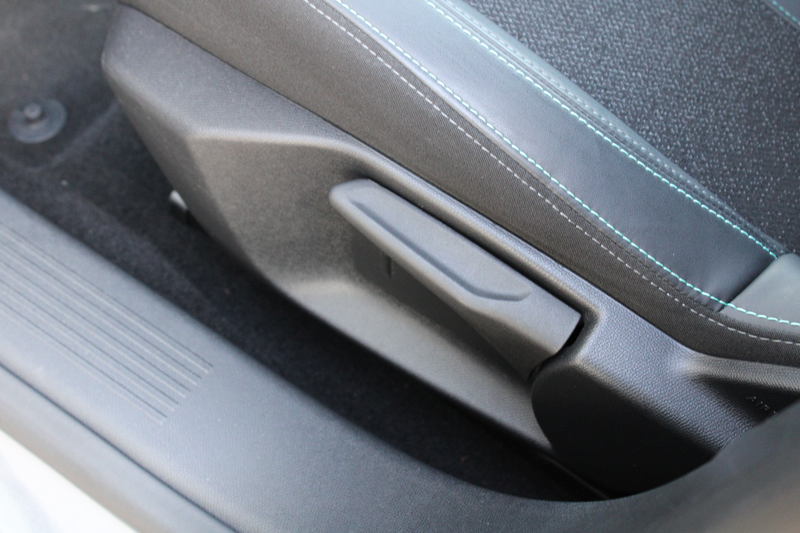 Peugeot 408 1.2 Hybrid 145 e-DCS6 Allure | Automaat | Navigati — photo 14