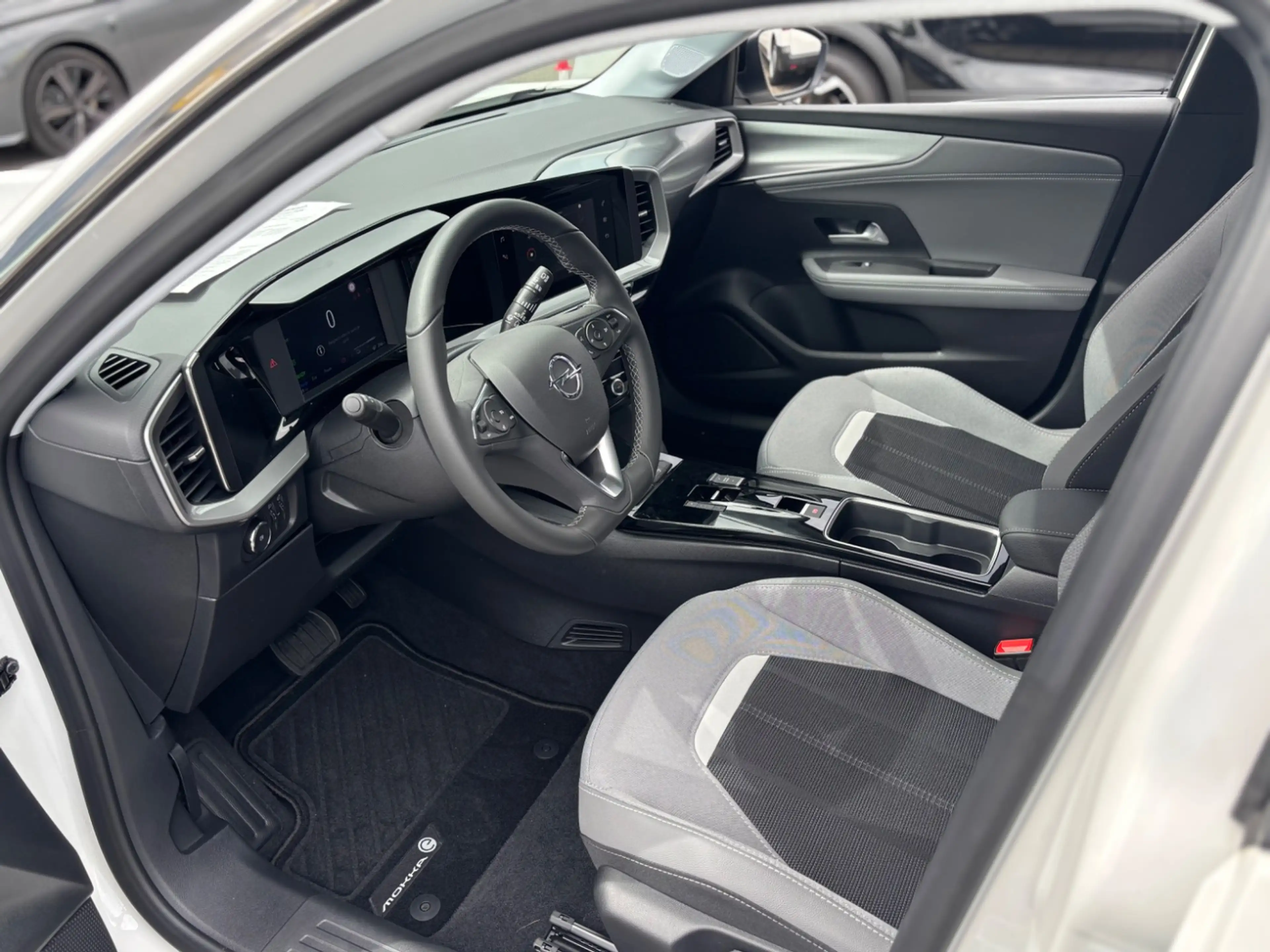 Opel Mokka-E Elegance 50kWh*AppleCarPlay*Android* — photo 8