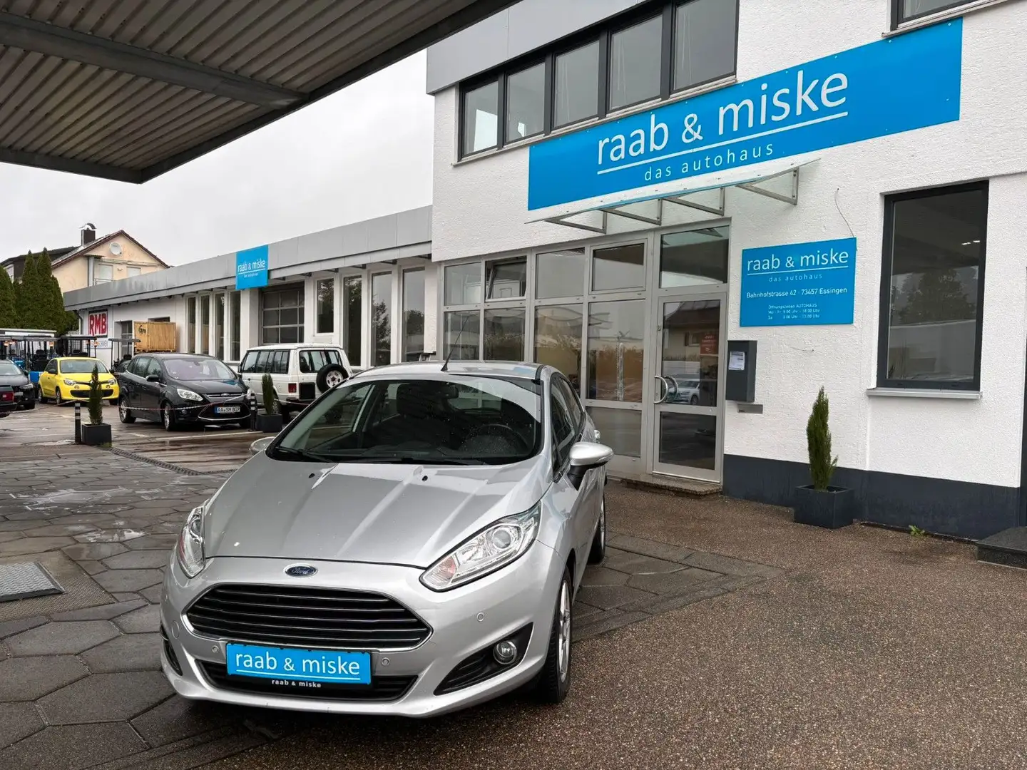 Ford Fiesta Titanium Zilver - 1