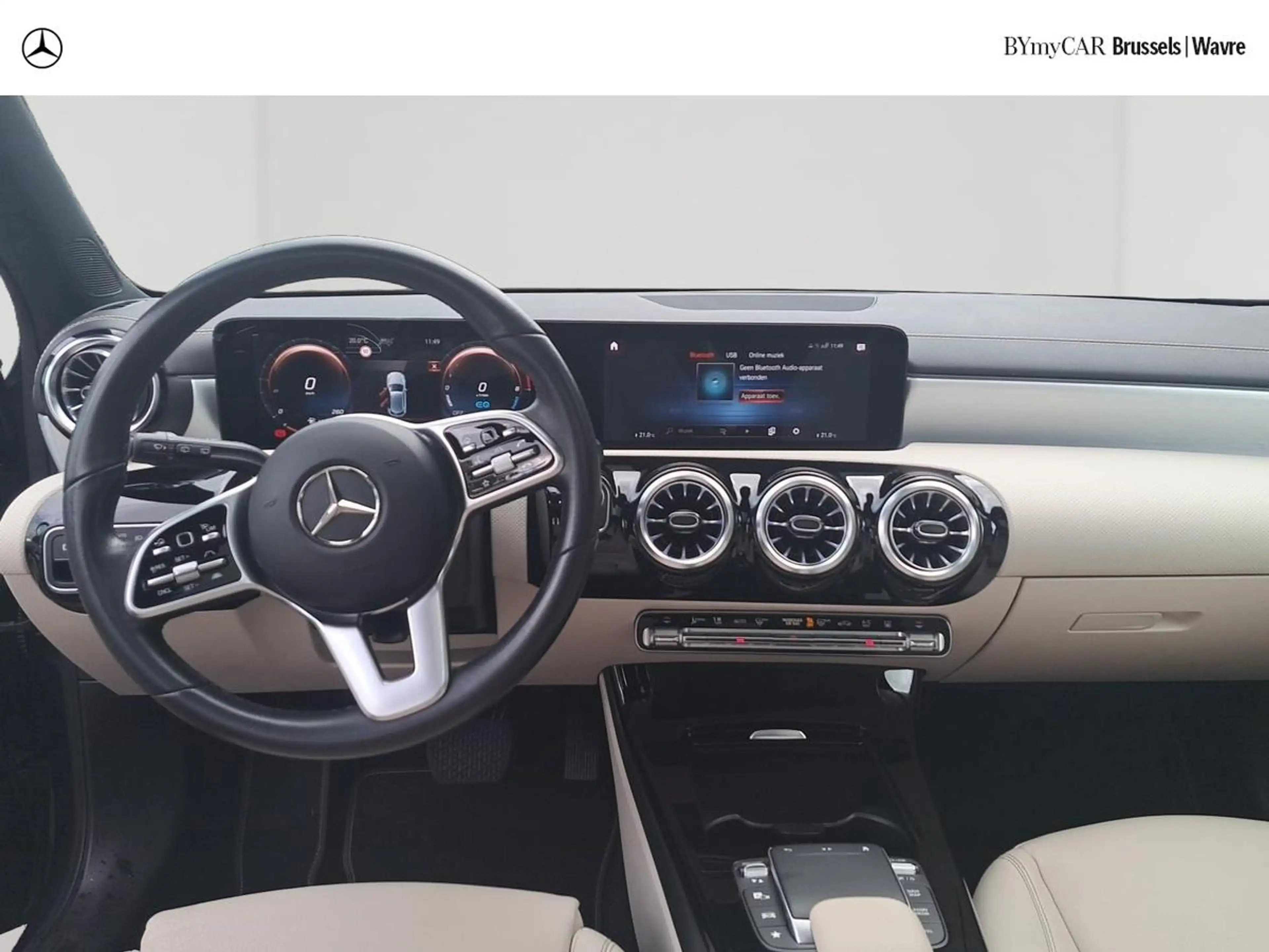 Mercedes-Benz A 250 A e Luxury Line — photo 10