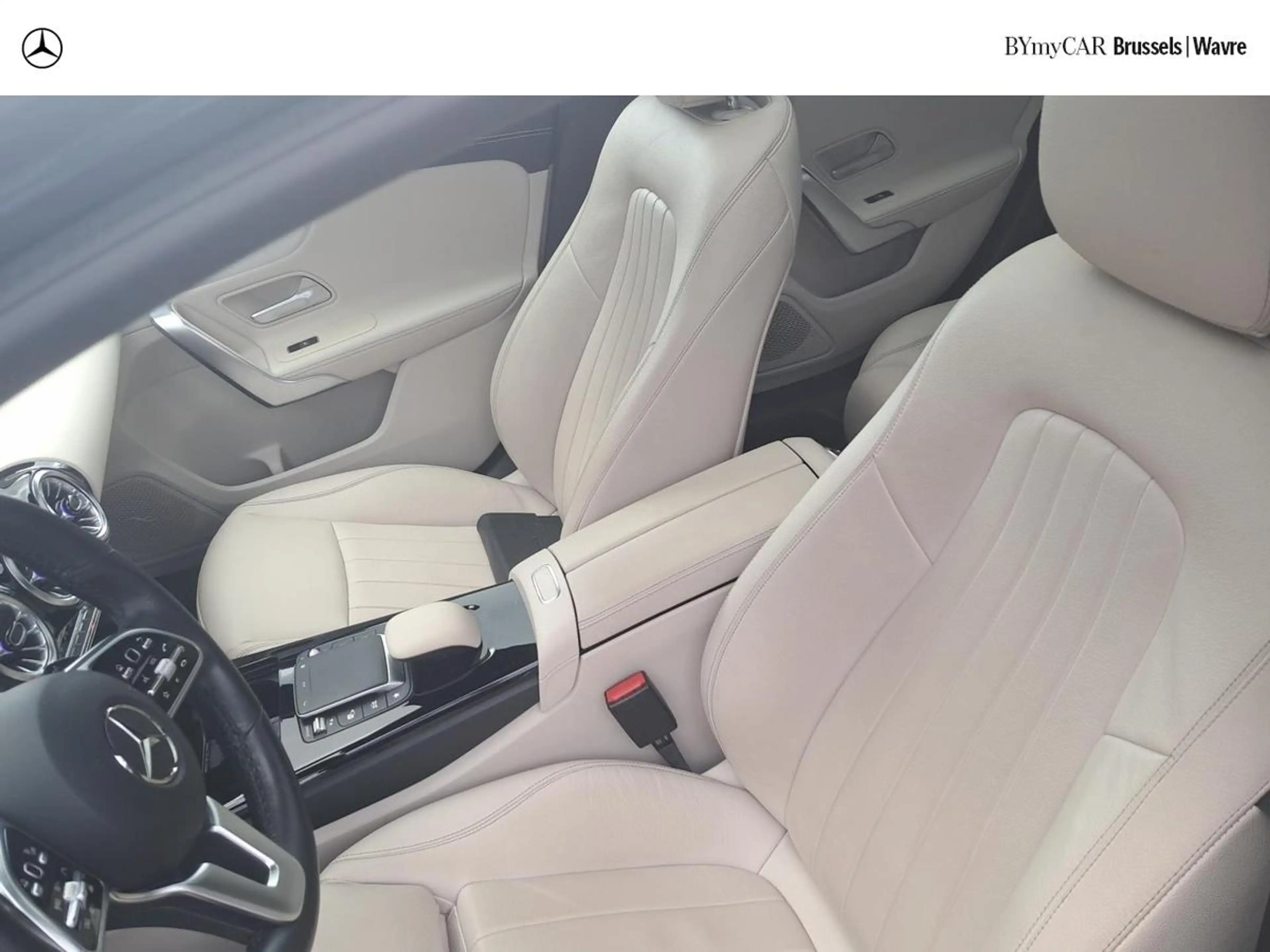 Mercedes-Benz A 250 A e Luxury Line — photo 8