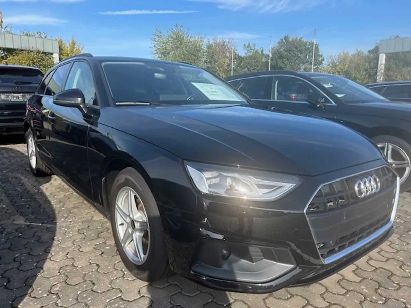 Audi A4 Avant 35 TDI, NP: 55.000 € Zwart - 2