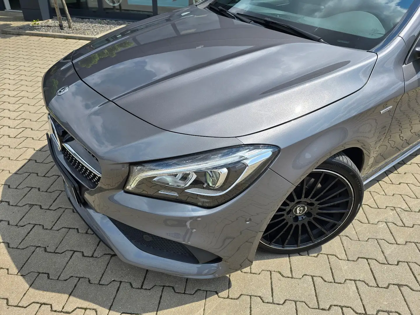 Mercedes-Benz CLA 200 CLA 200 Sb. AMG*Led*Navi*Kamera*Leder*Kessy* Gris - 2