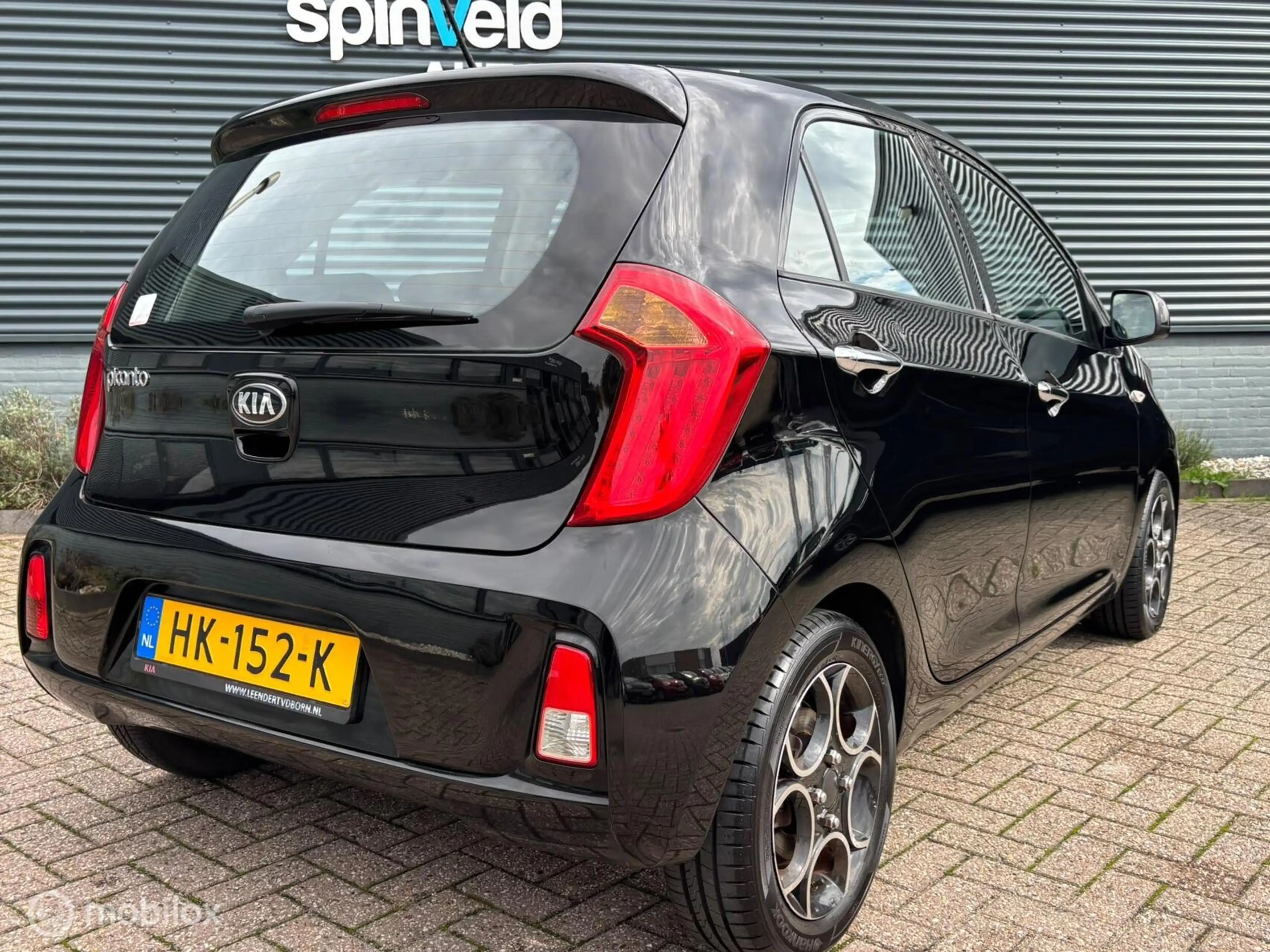 Kia Picanto 1.2 CVVT DynamicLine Airco - Automaat - Elektr — photo 8