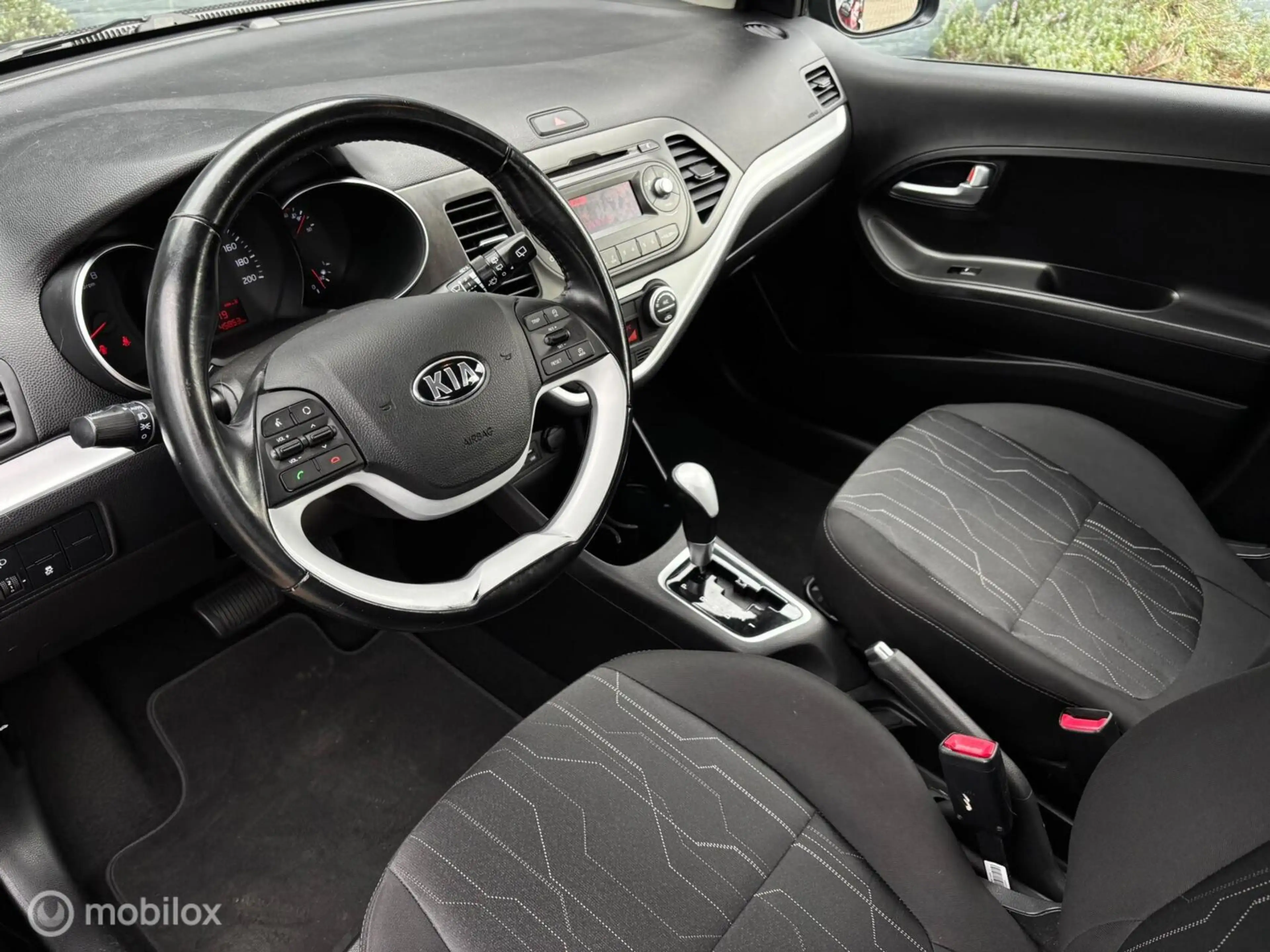 Kia Picanto 1.2 CVVT DynamicLine Airco - Automaat - Elektr — photo 13
