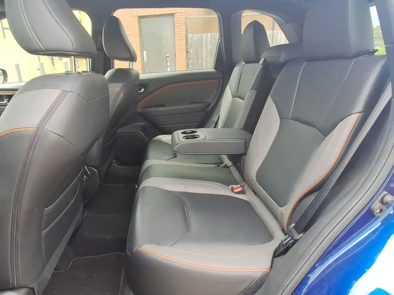 Subaru Forester снимка Subaru Forester